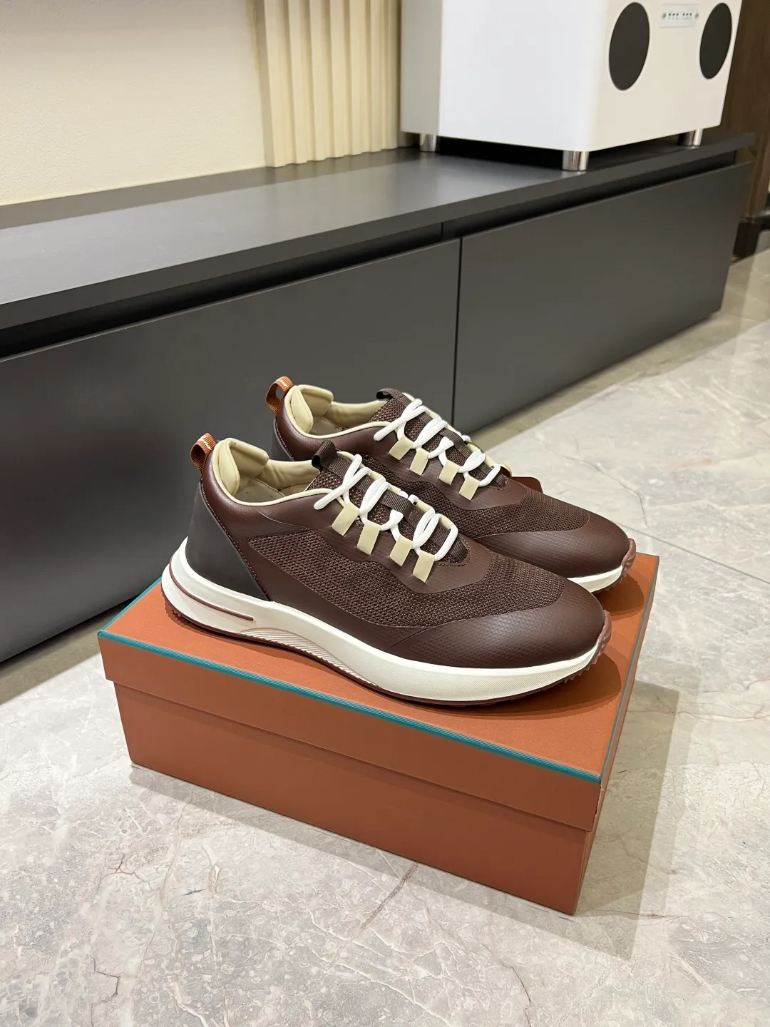 Men's men's shoes 💰p480 Loro men's shoes 💰piana niche classic jogging shoes, men's lace-up casual shoes and sneakers, high-quality lightweight and comfortable fabrics, suitable for outdoor leisure, the color scheme is young and energetic, and it looks great with sportswear or casual suits! Size: 38-44 (45 customized)